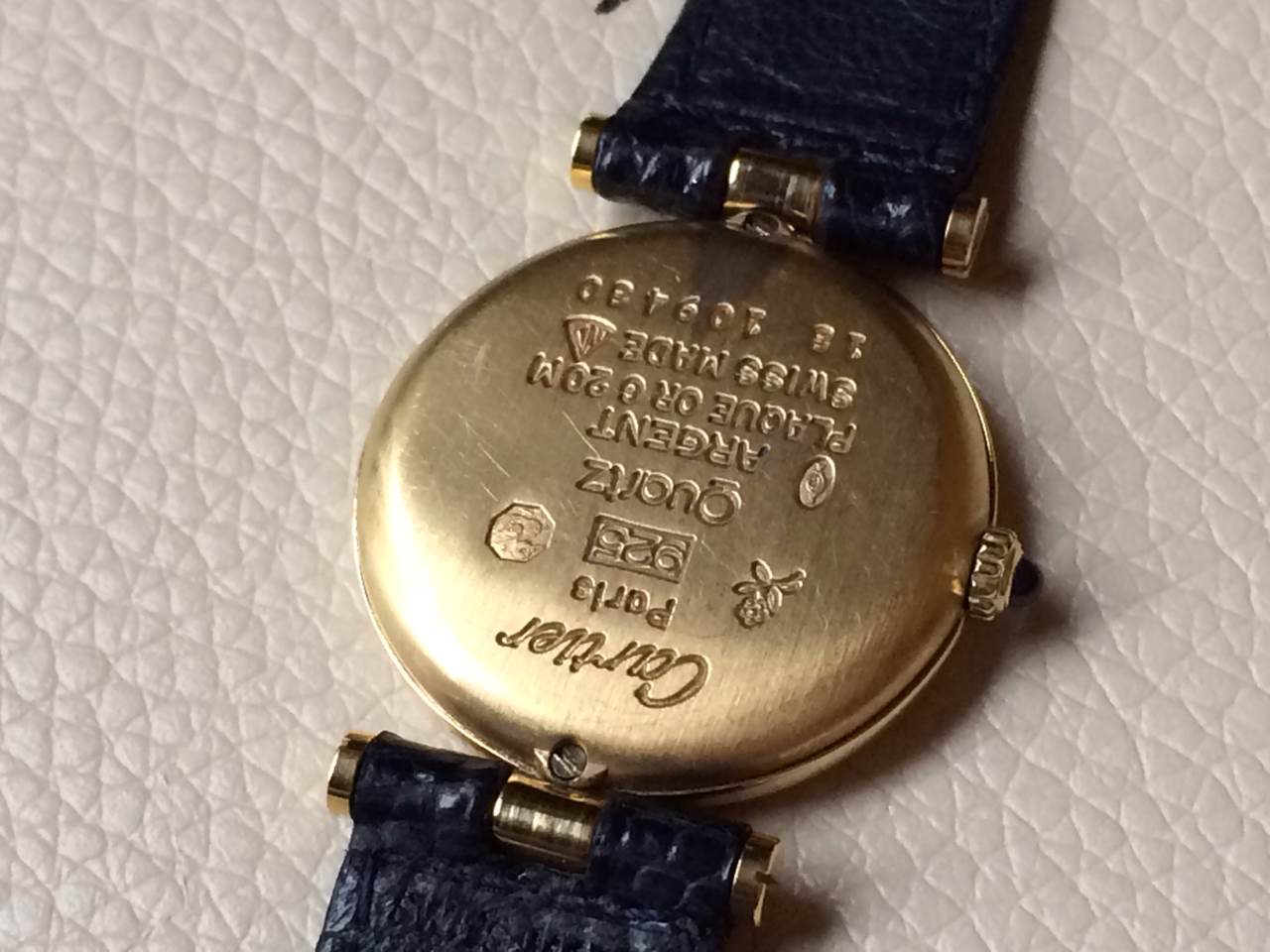 卡地亚paris系列925银包金女表金沙面